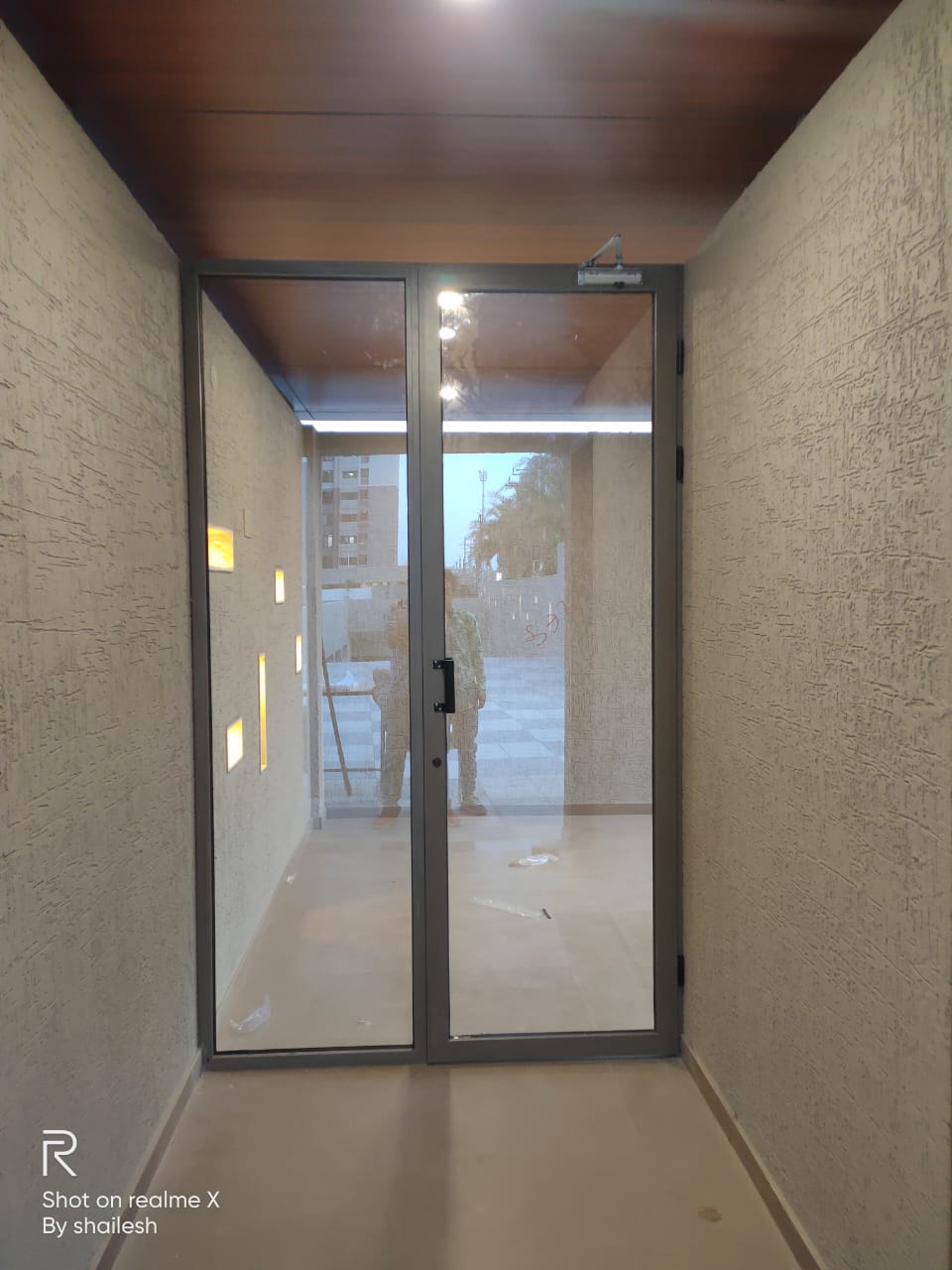 Raj Aluminium - Partition - Aluminium Door