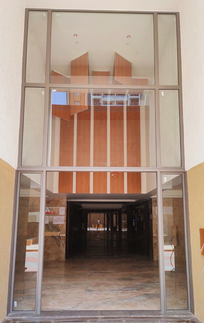 Raj Aluminium - Partition - Aluminium Glass Partition